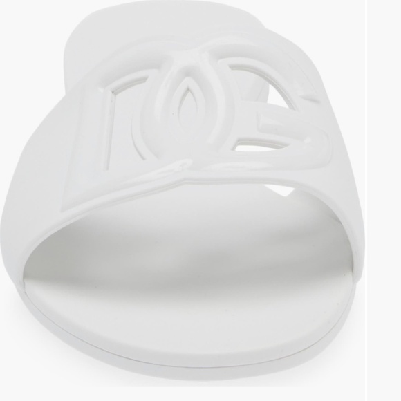 Dolce & Gabbana White Sandals - Picture 4 of 14